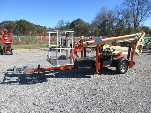 2022 JLG T350
