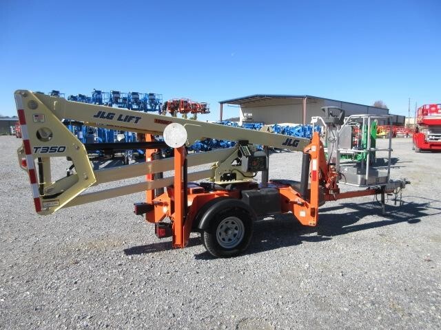 2022 JLG T350-3