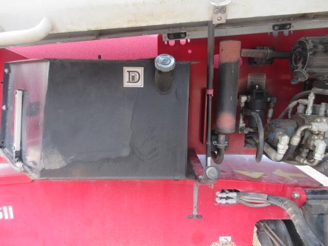 2016 MEC 60-J Picture 14 2016 MEC 60-J-14