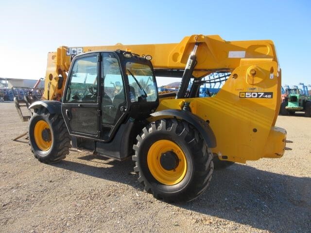 2016 JCB 507-42-4