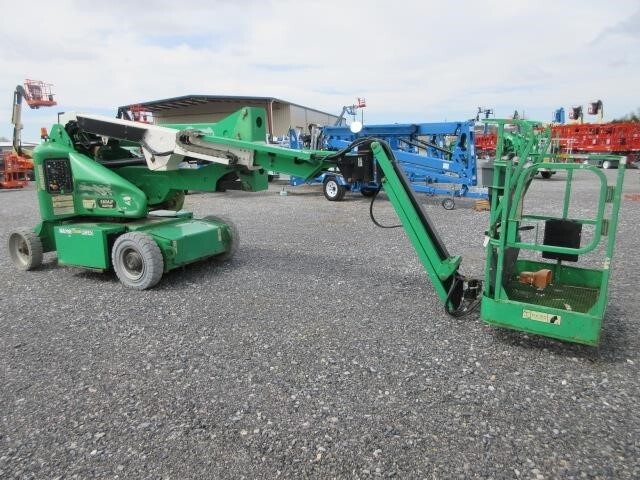2015 JLG E400AJPN-2