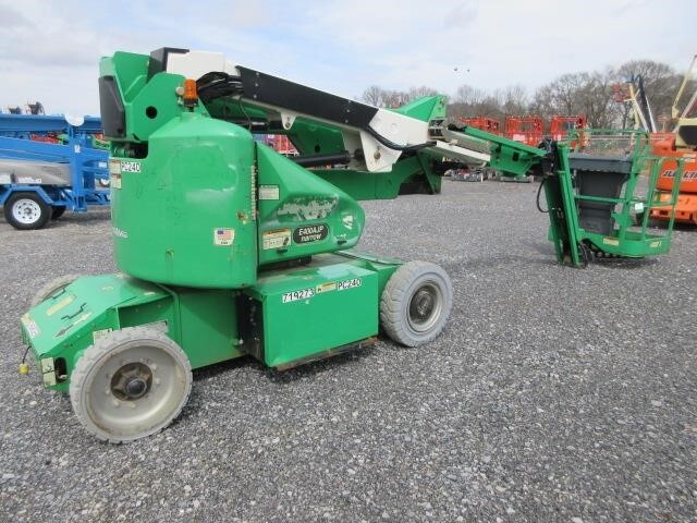 2015 JLG E400AJPN-3