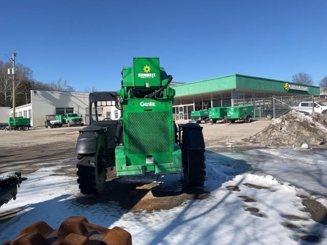 2016 Genie GTH-1056 Picture 7 2016 Genie GTH-1056-7