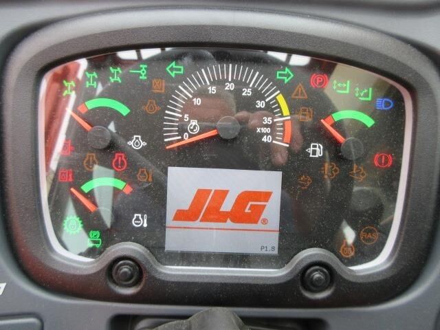 2025 JLG 943-37