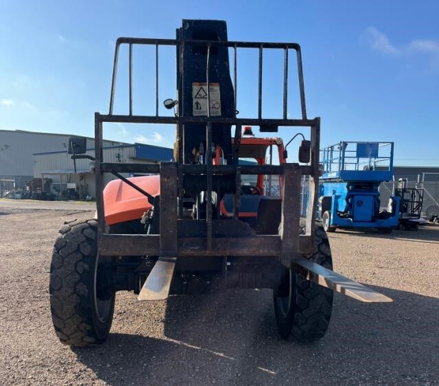 2022 JLG 742-3