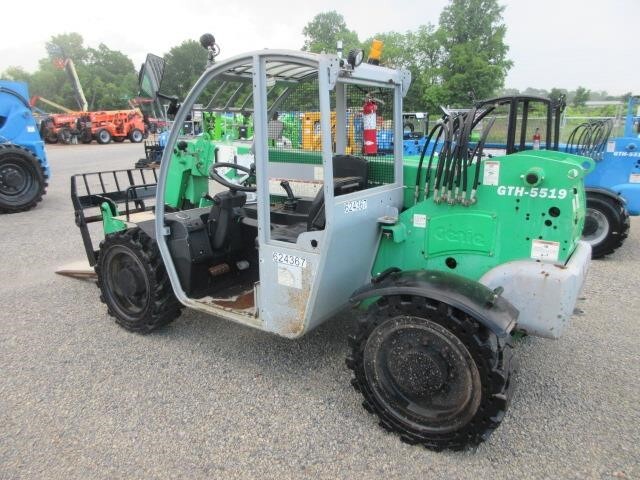 2014 Genie GTH-5519-4