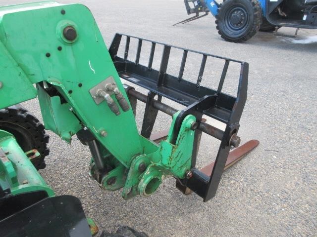 2014 Genie GTH-5519-6