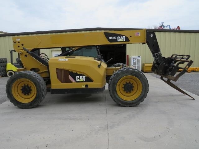 2012 CAT TL642C Picture 5 2012 CAT TL642C-5