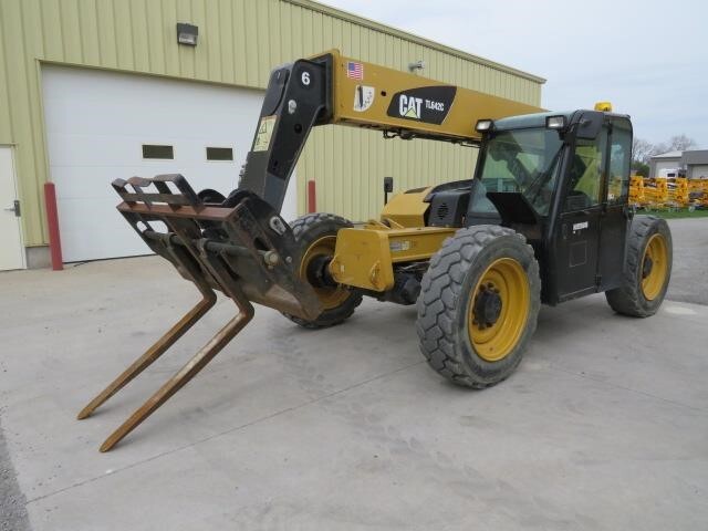 2012 CAT TL642C Picture 8 2012 CAT TL642C-8