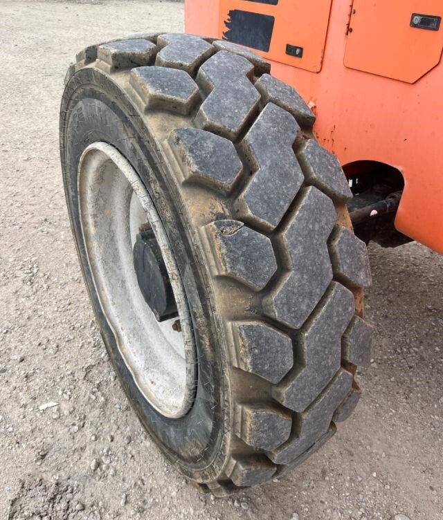 2016 SkyTrak 6042-10