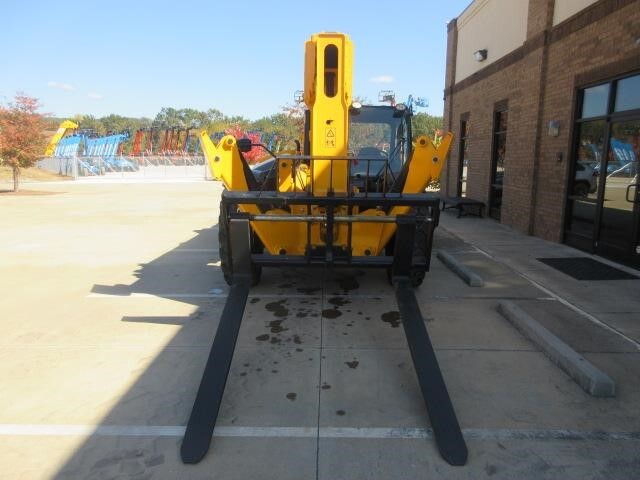 2025 JCB 512-56-8
