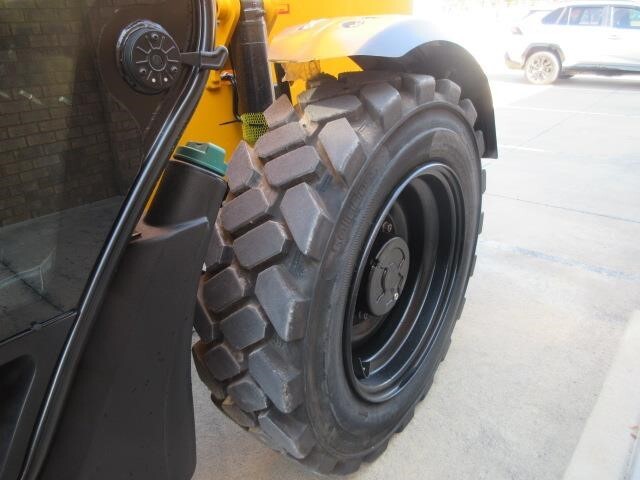 2025 JCB 512-56-13