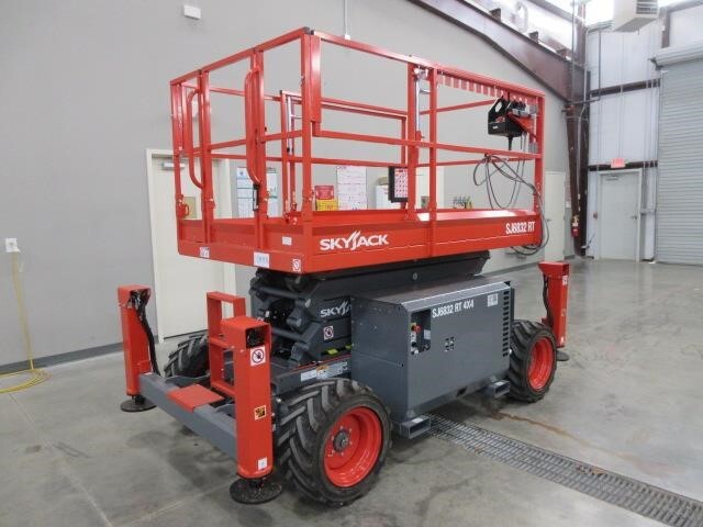 2025 Skyjack SJ-6832RT-6