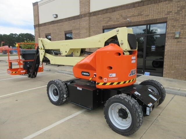 2025 JLG E450AJ-3