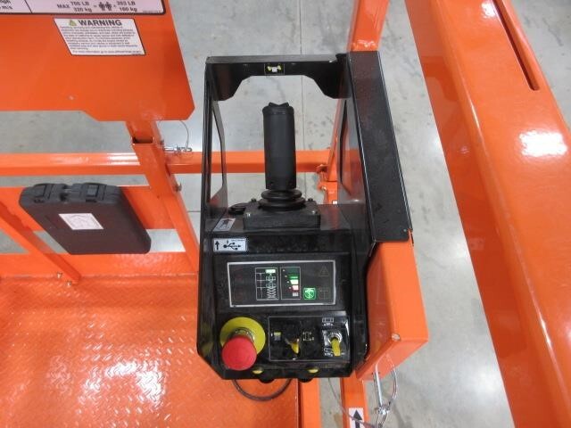 2025 JLG 3246-15