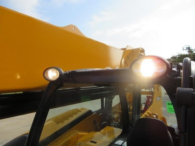 2025 JCB 510-56-39
