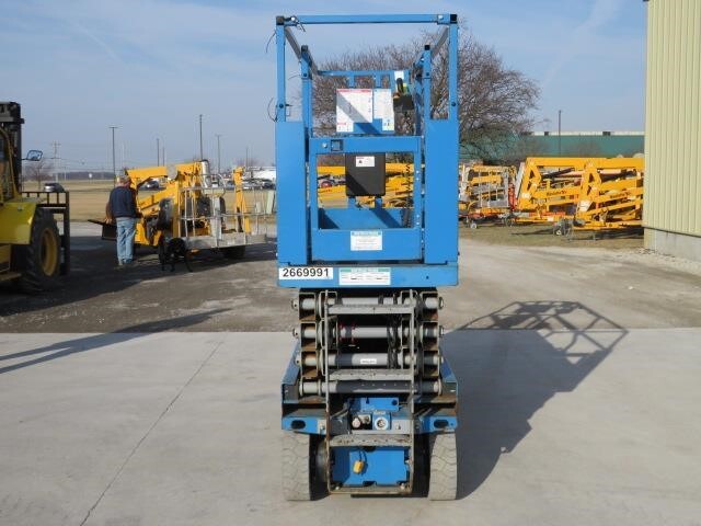 2018 Genie GS-2632 Picture 3 2018 Genie GS-2632-3