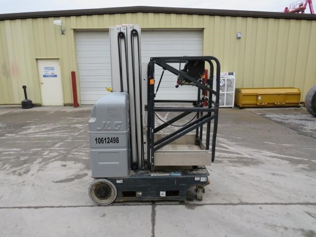 2017 JLG 20MVL-12