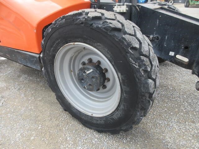 2019 JLG 1255-8