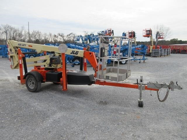 2022 JLG T350-2