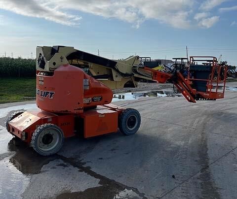 2018 JLG E400AJPN-6