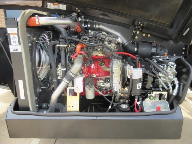 2025 JLG 742-17