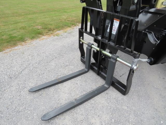 2025 JLG 1055-16