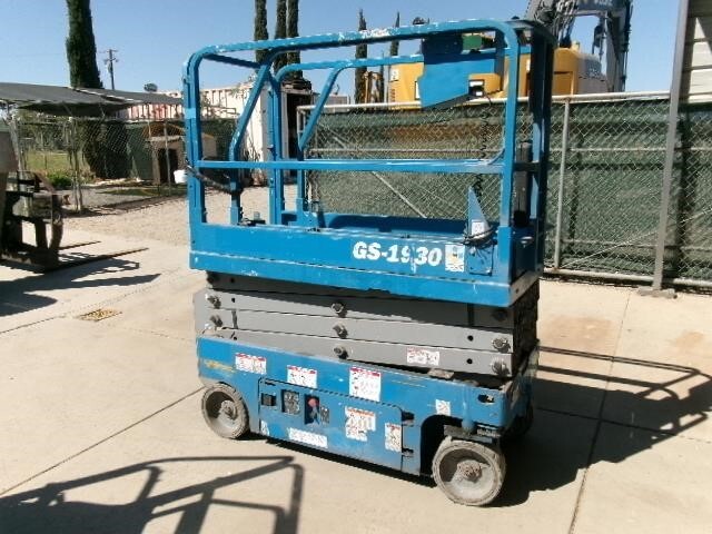 2017 Genie GS-1930 Picture 2 2017 Genie GS-1930-2