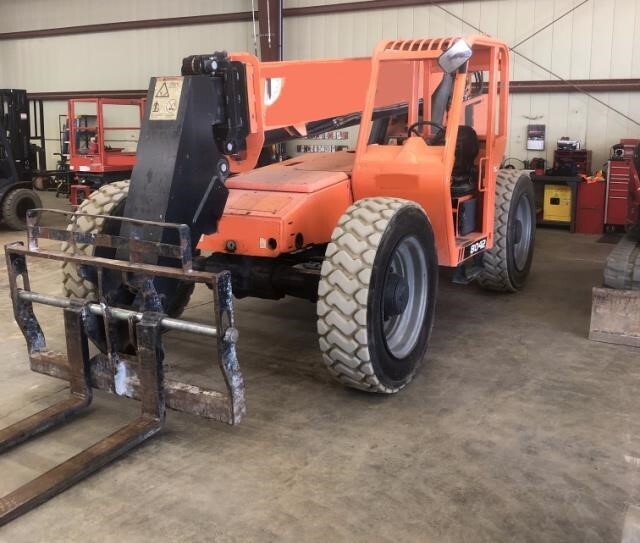 2017 SkyTrak 8042-9