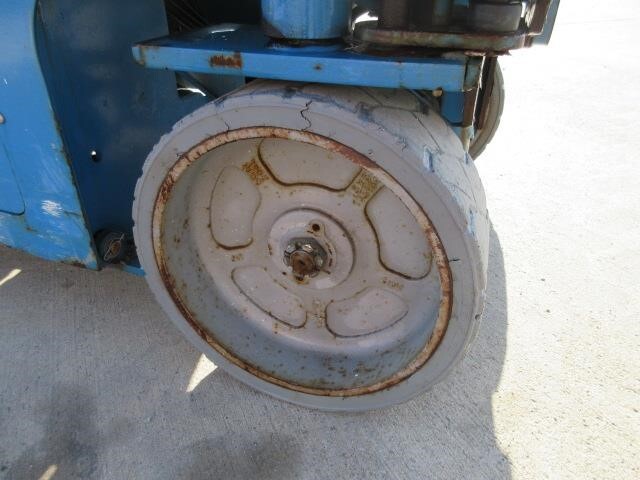 2017 Genie GS-2632 Picture 7 2017 Genie GS-2632-7