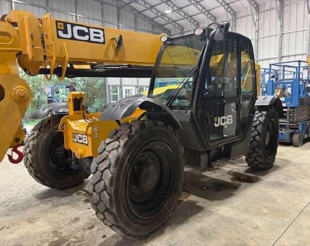 2021 JCB 507-42