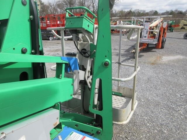 2014 Genie TZ-34/20 Picture 9 2014 Genie TZ-34/20-9