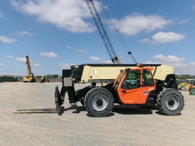 2018 JLG 1255