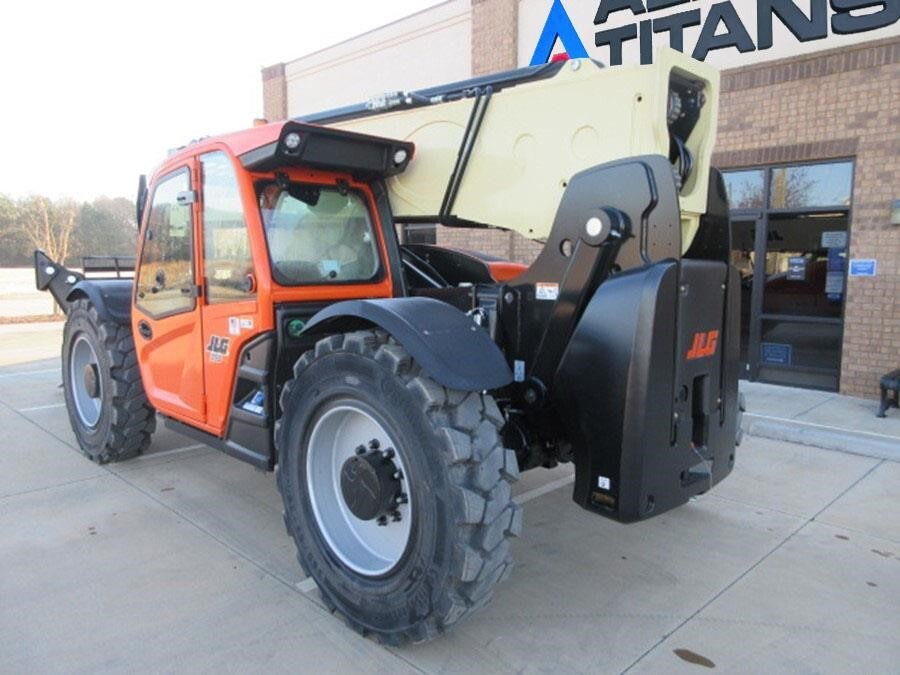 2025 JLG 1255-8