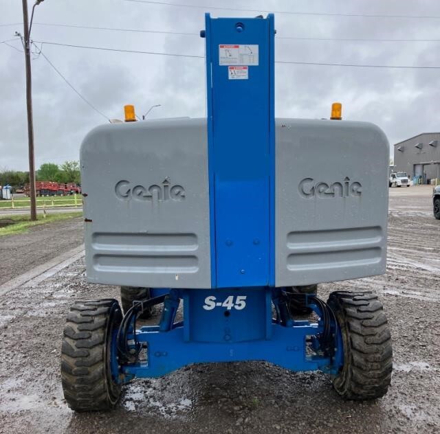 2018 Genie S-45 Picture 4 2018 Genie S-45-4
