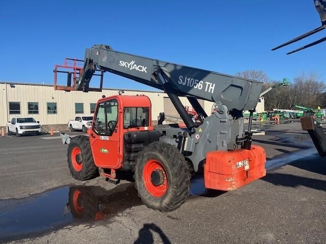 2017 Skyjack SJ1056 TH Picture 2 2017 Skyjack SJ1056 TH-2