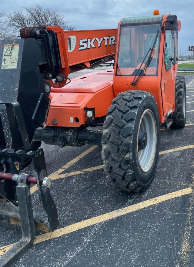 2018 SkyTrak 8042-1