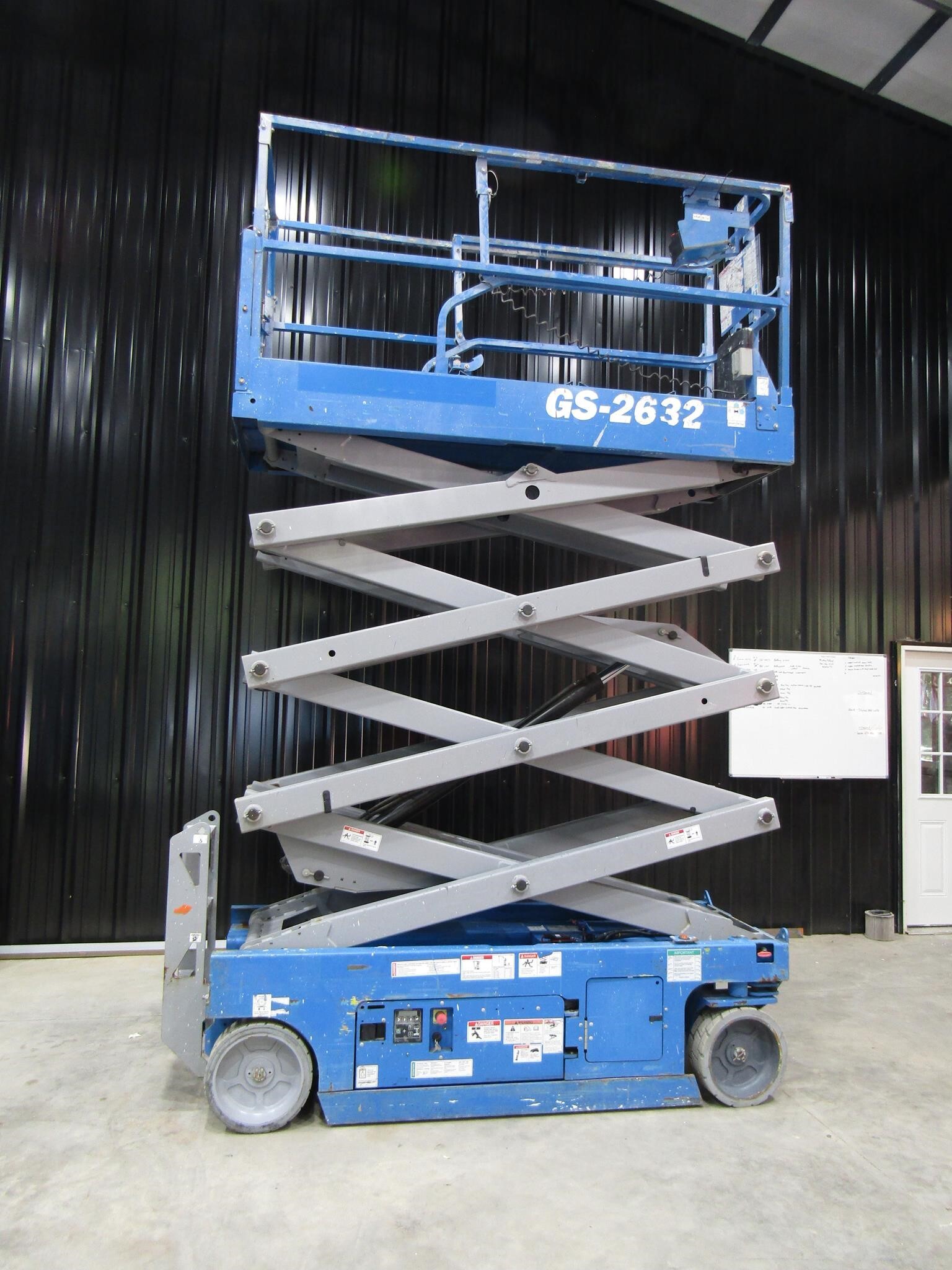 2017 Genie GS-2632-33