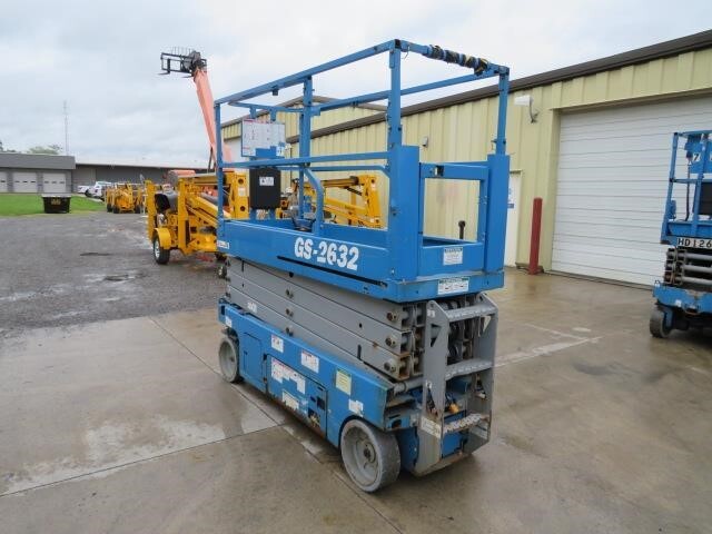 2017 Genie GS-2632-4