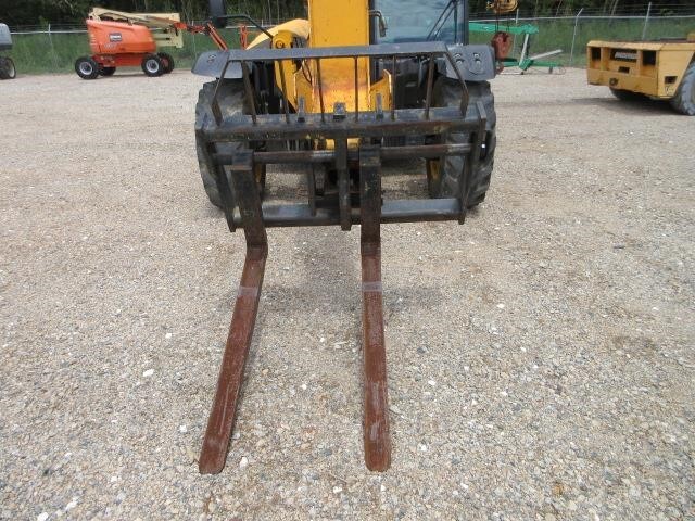 2016 JCB 509-42-5