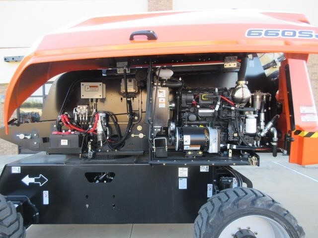 2025 JLG 660SJ-15