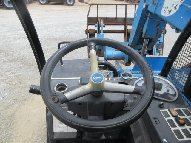 2017 Genie GTH-5519-21