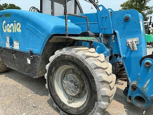 2017 Genie GTH-5519 Picture 16 2017 Genie GTH-5519-16