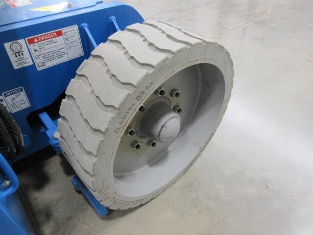 2025 Genie Z-30/20N RJ-13