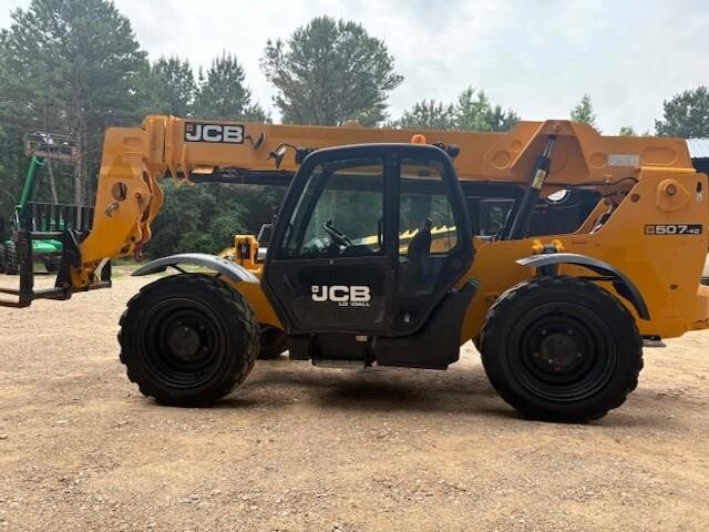 2021 JCB 507-42