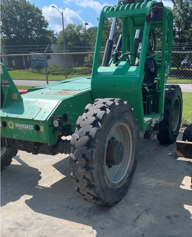2016 SkyTrak 6042-1