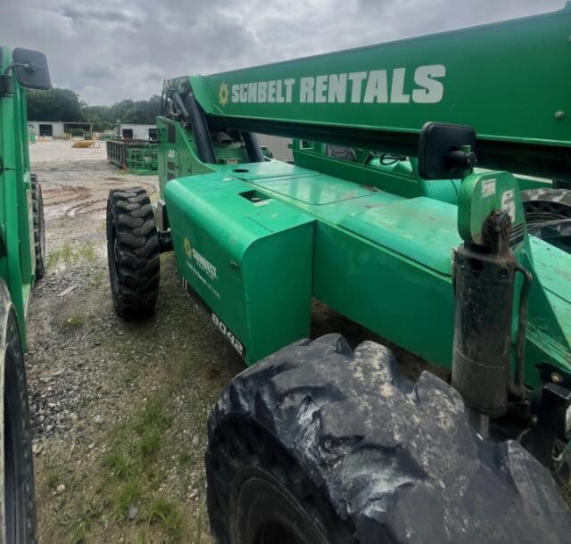 2016 SkyTrak 8042-5