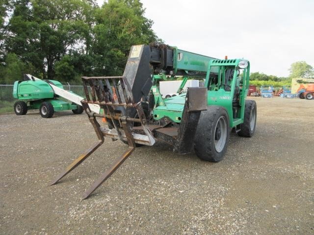 2016 SkyTrak 10042