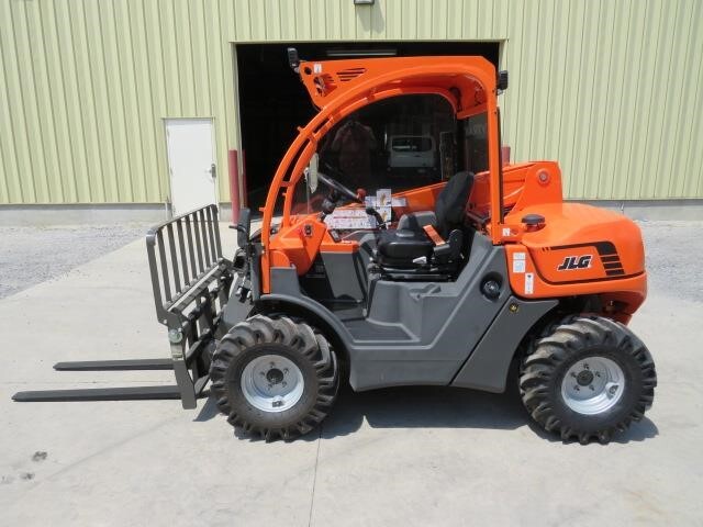 2025 SkyTrak 3013-1