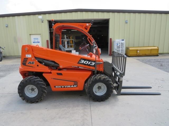 2025 SkyTrak 3013-5